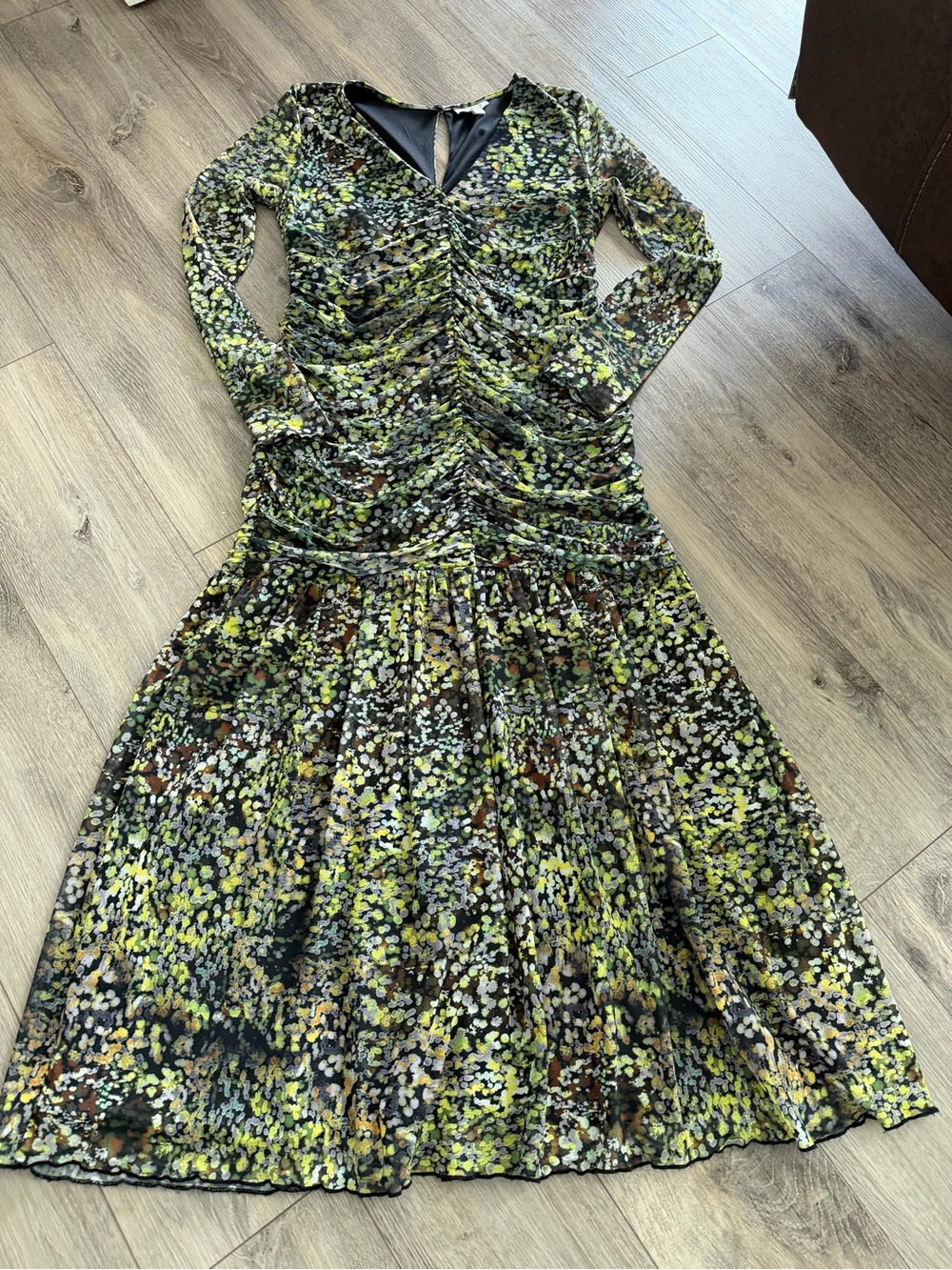 Topshop Olive & Black Ruched Long Sleeve Floral Midi Dress